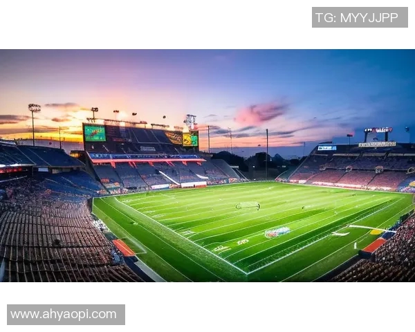 足球明星踢球精彩瞬间全景图文介绍带你领略绿茵场上的风采与魅力