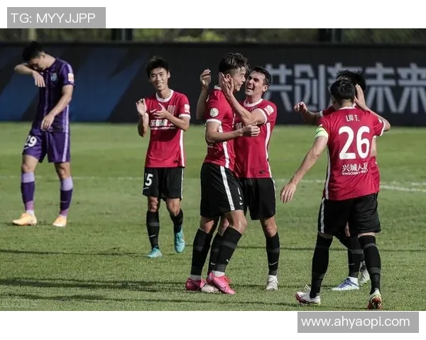 成都篮球队的控球策略与失误分析:提升球队竞争力的关键因素 成都篮球队的控球策略与失误分析:提升球队竞争力的关键因素