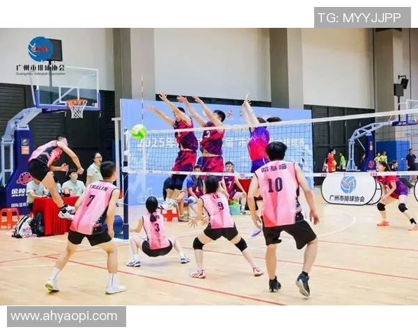 广州排球队选拔赛点评展现灵活性与战术调整能力的全面分析 广州排球队选拔赛点评展现灵活性与战术调整能力的全面分析